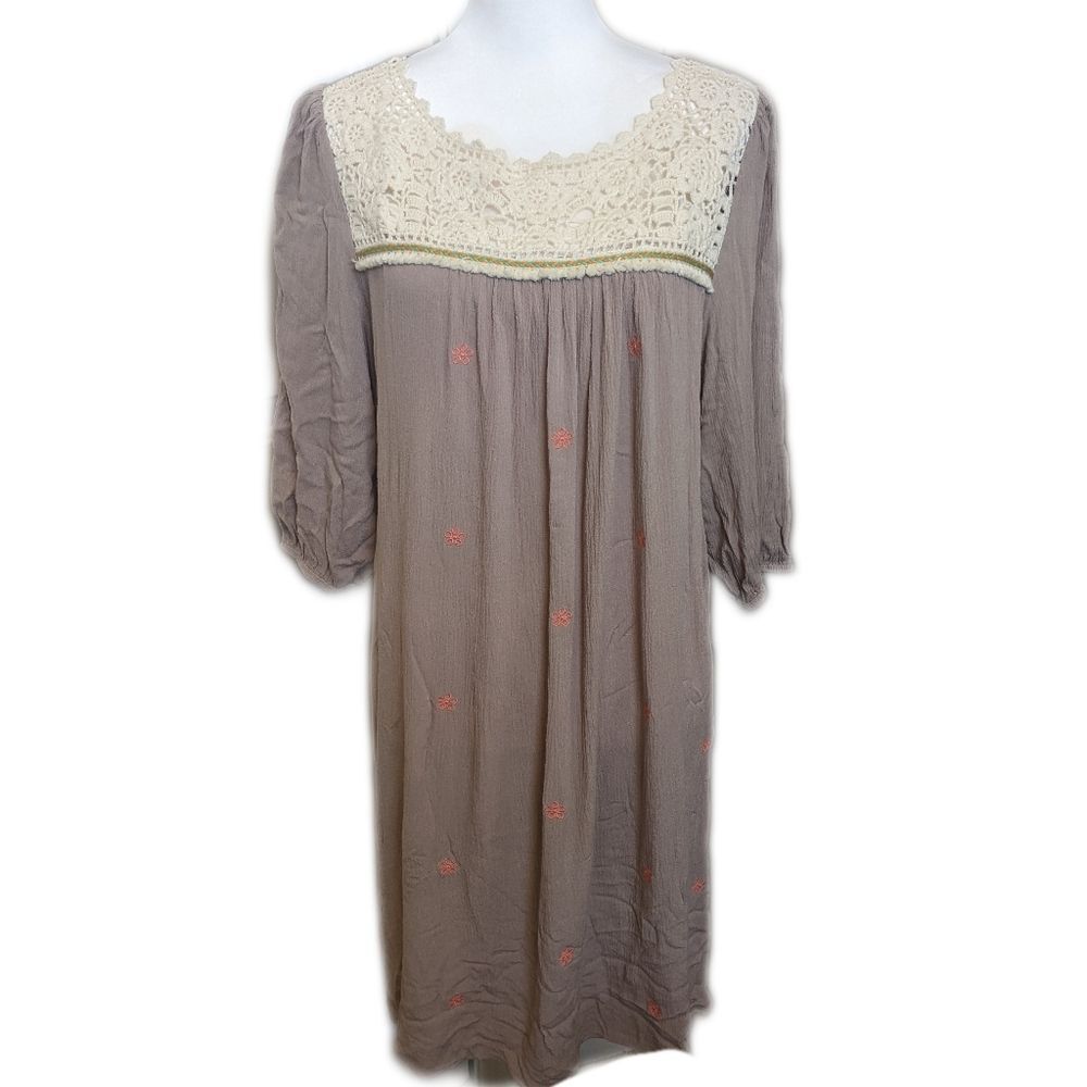 Umgee NWT peasant dress, taupe, off white crocheted yoke, cotton/poly, Small